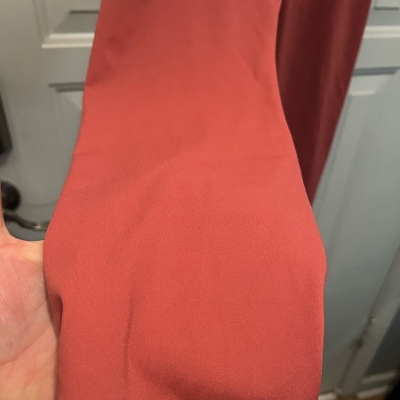 Yogalicious Lux Coral Leggings - Picture 6 of 6